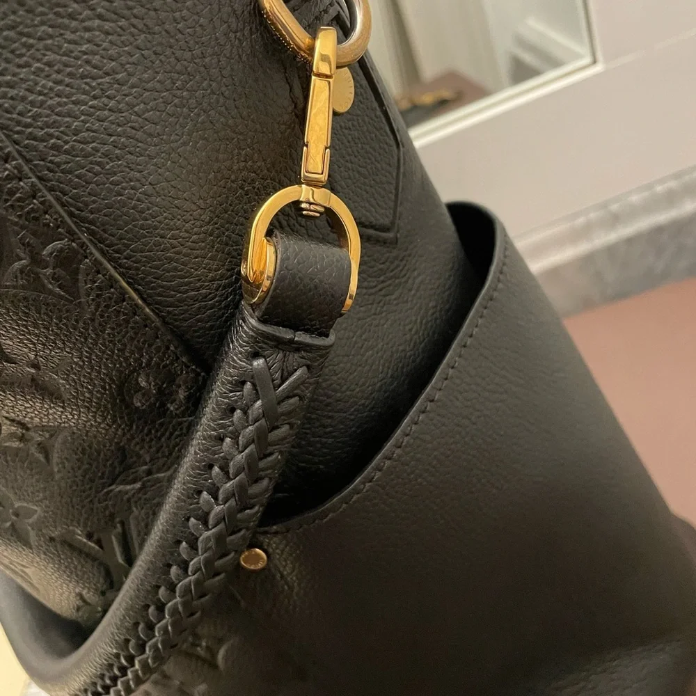 Louis Vuitton Black Monogram bagatelle hobo bag - Picture 8 of 15